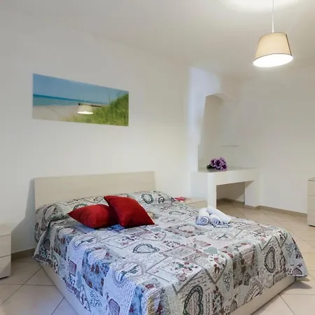 Casa Vacanze Porta Alfonsina A Apartment *