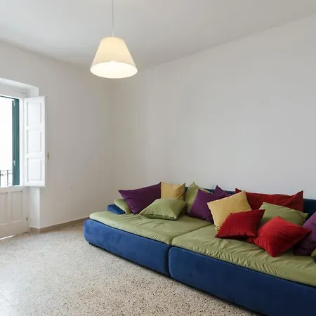 Casa Vacanze Porta Alfonsina A Apartment *